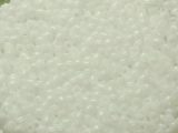 TOHO Round Beads 15/0 - 41 Opaque White (30g Vorteilspack)