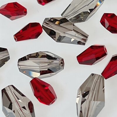 5203 - Polygon Beads