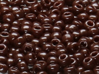 TOHO Round Beads 8/0 - 46 Opaque Oxblood (50g Vorteilspack)