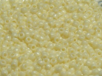 TOHO Round Beads 8/0 - 51 Opaque Light Beige (ca. 9g)