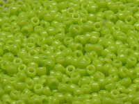 TOHO Round Beads 11/0 - 44 Opaque Sour Apple (50g... TOHO Round Beads 11/0 - 44 Opaque Sour Apple (50g...